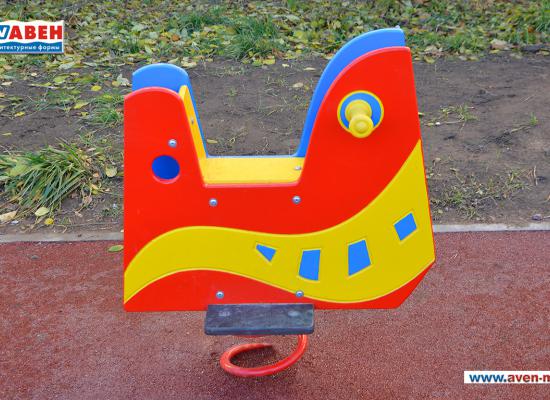 На детской площадке в Санкт-Петербурге установлено оборудование серии "Сити"